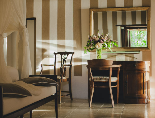 suite amalfi coast luxury villa hotel positano solid and striped